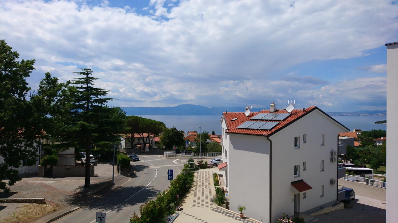 Colic Apartman Njivice Kültér fotó