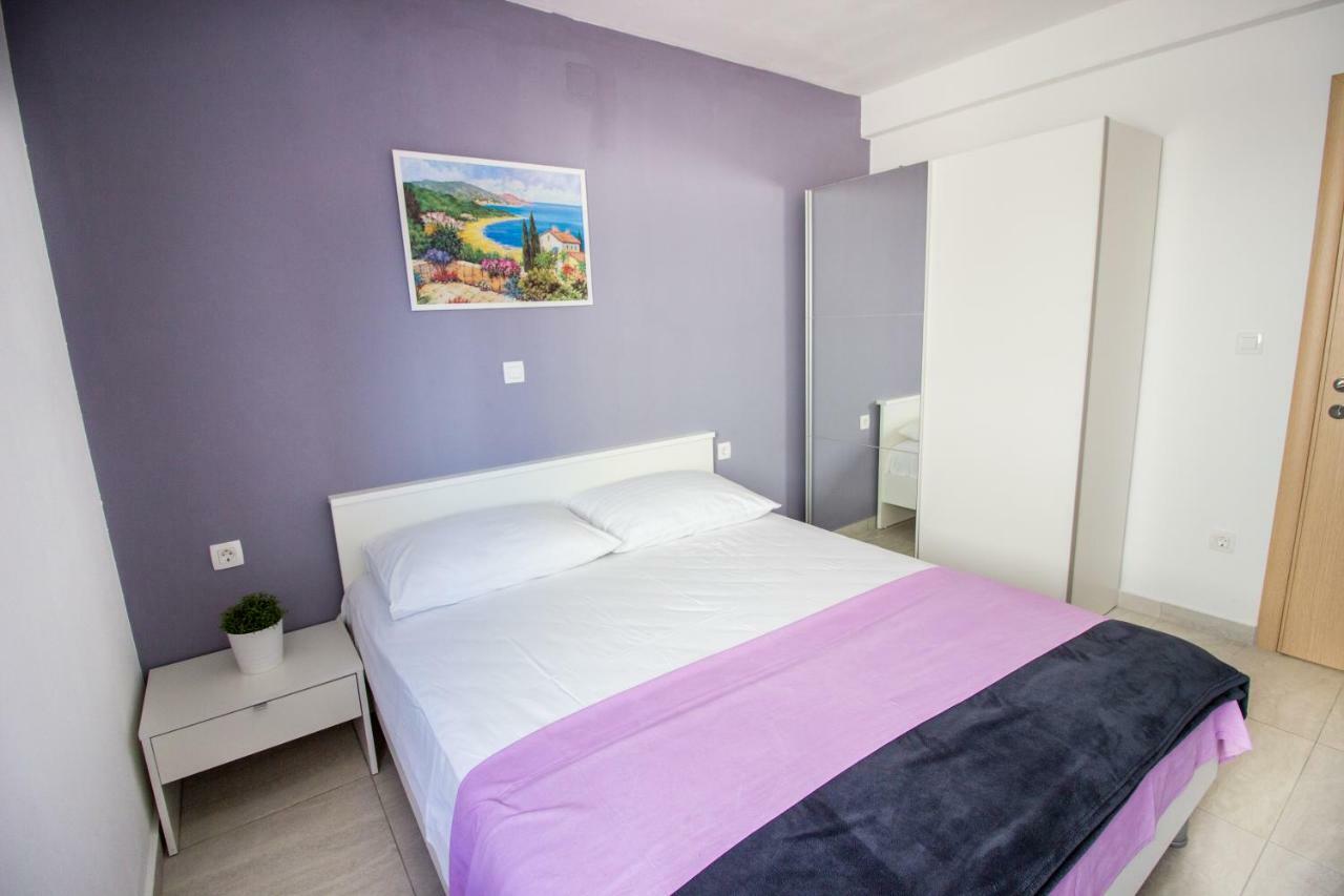 Colic Apartman Njivice Kültér fotó